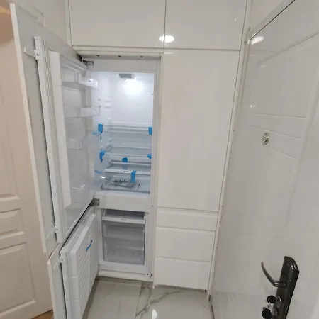 아파트 Sale Lux 레스코바츠