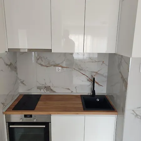 Sale Lux 레스코바츠