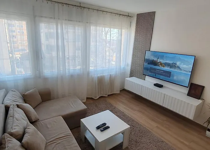 Sale Lux Leskovac (Jablanica)